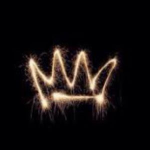 Meet your Posher, Ava